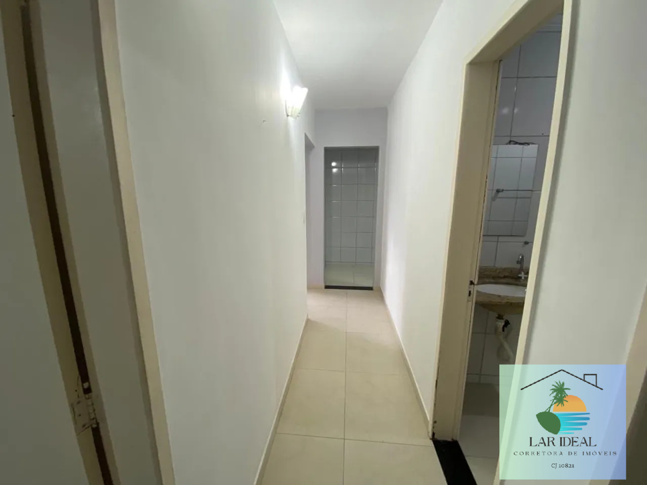 Casa à venda com 2 quartos, 66m² - Foto 11