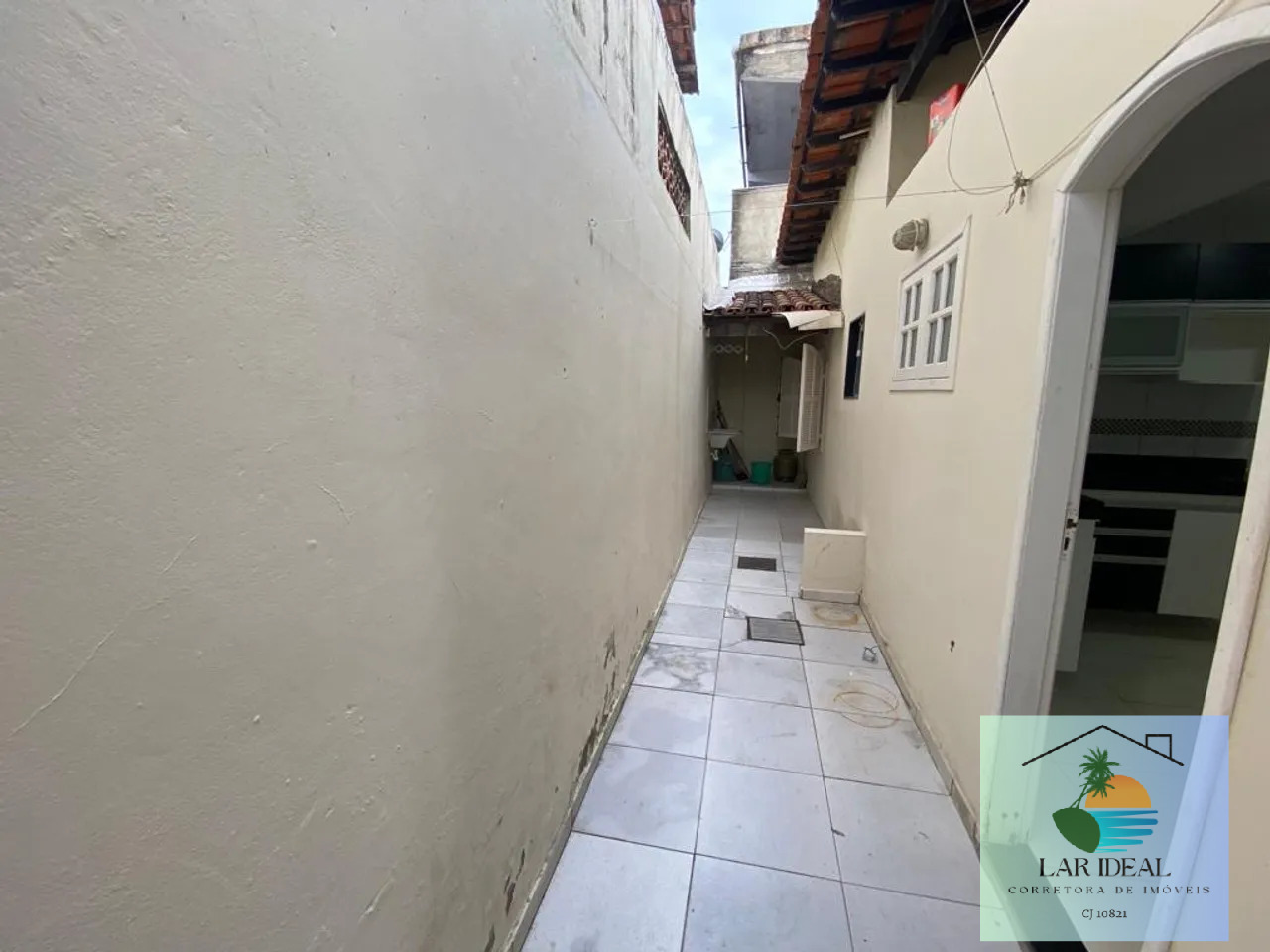 Casa à venda com 2 quartos, 66m² - Foto 16