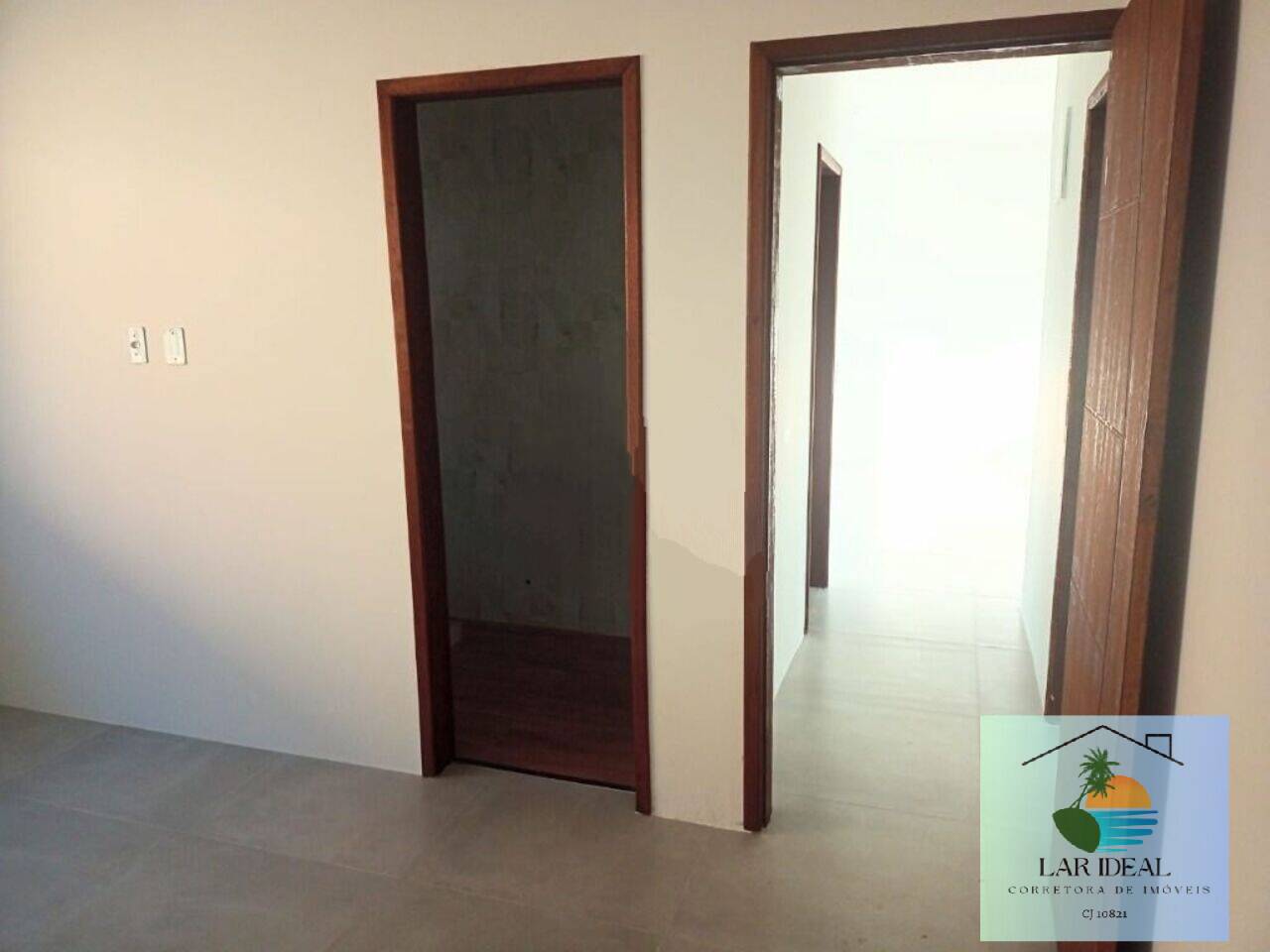 Casa à venda com 2 quartos, 85m² - Foto 7