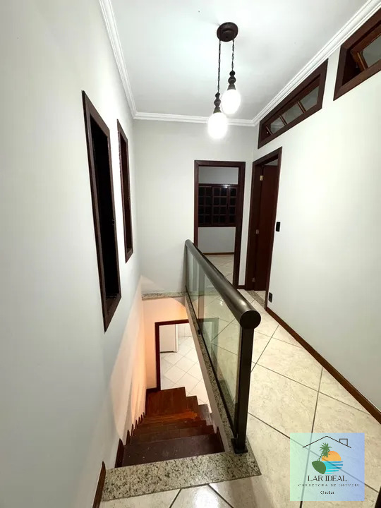 Casa à venda com 3 quartos, 202m² - Foto 9