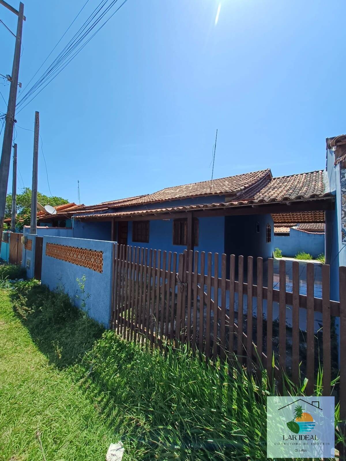 Casa à venda e aluguel com 2 quartos, 200m² - Foto 1