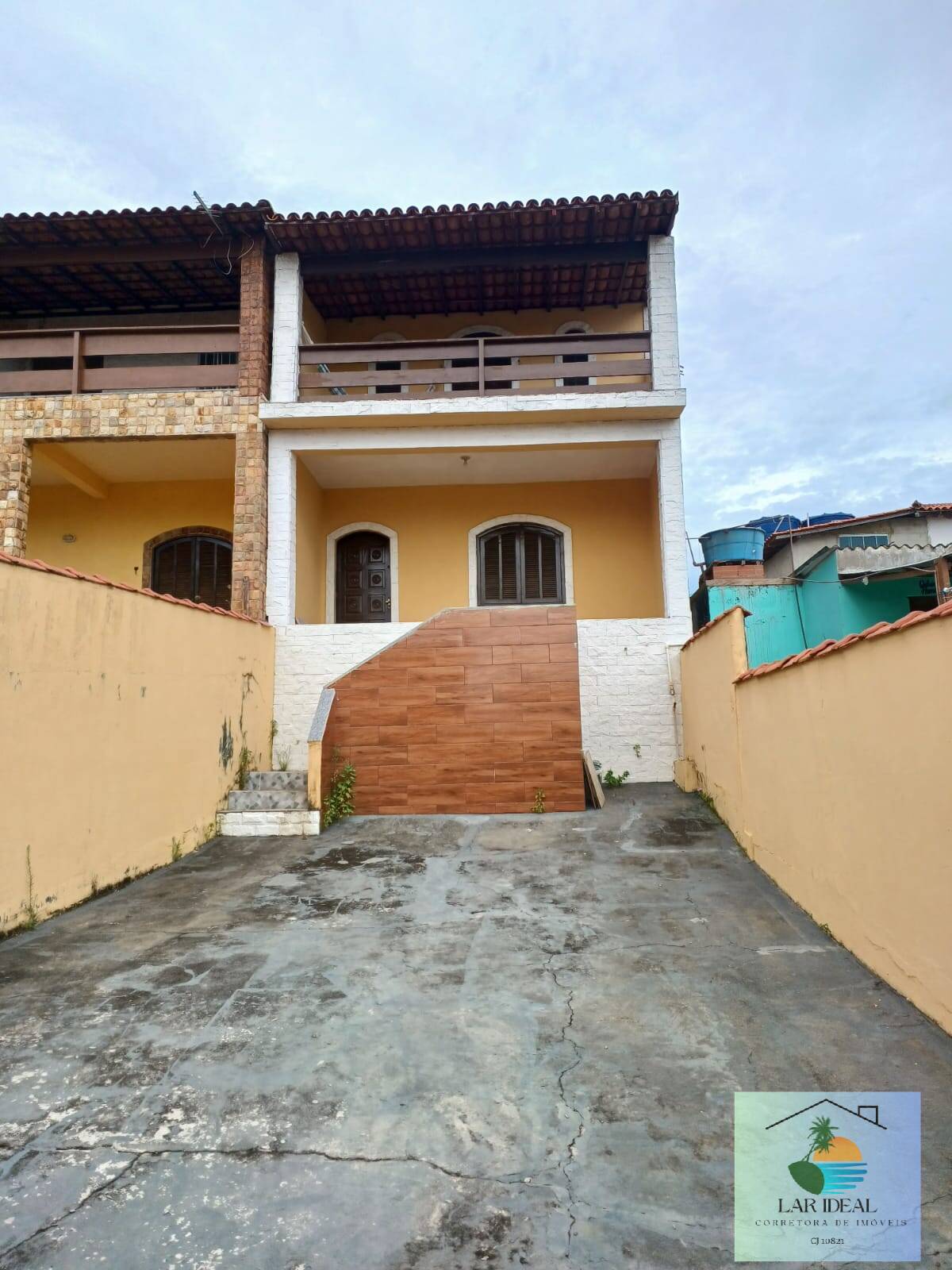 Casa à venda com 2 quartos, 150m² - Foto 2