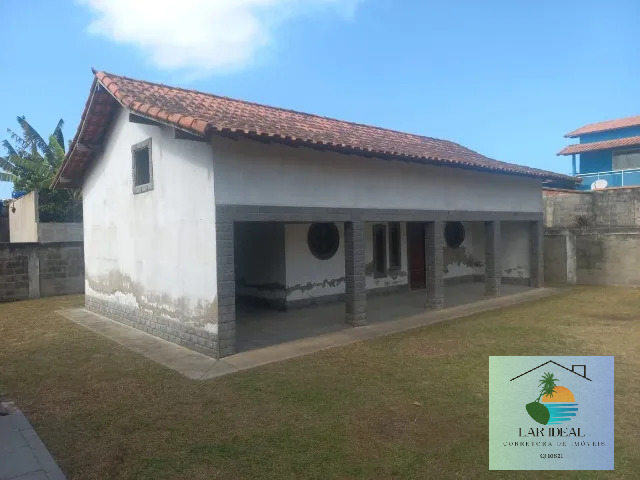 Casa à venda com 3 quartos, 60m² - Foto 2