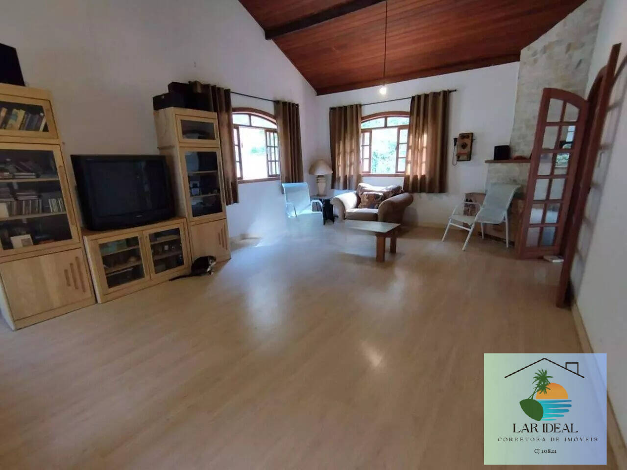 Casa à venda com 3 quartos, 220m² - Foto 19