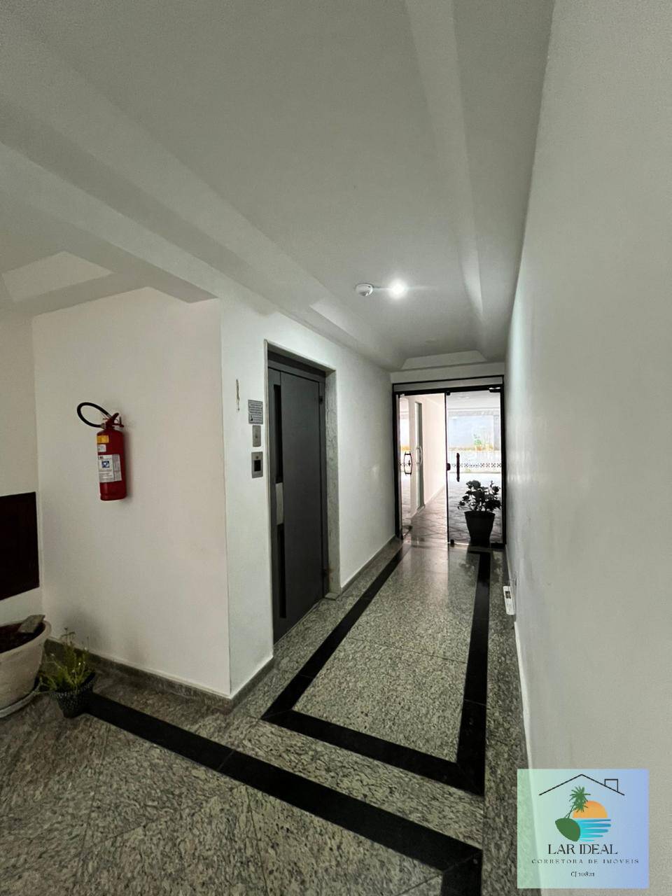 Apartamento à venda com 2 quartos, 120m² - Foto 9