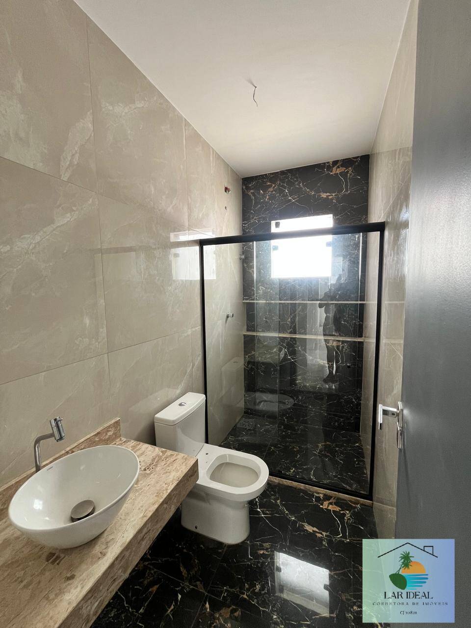 Casa de Condomínio à venda com 3 quartos, 220m² - Foto 28