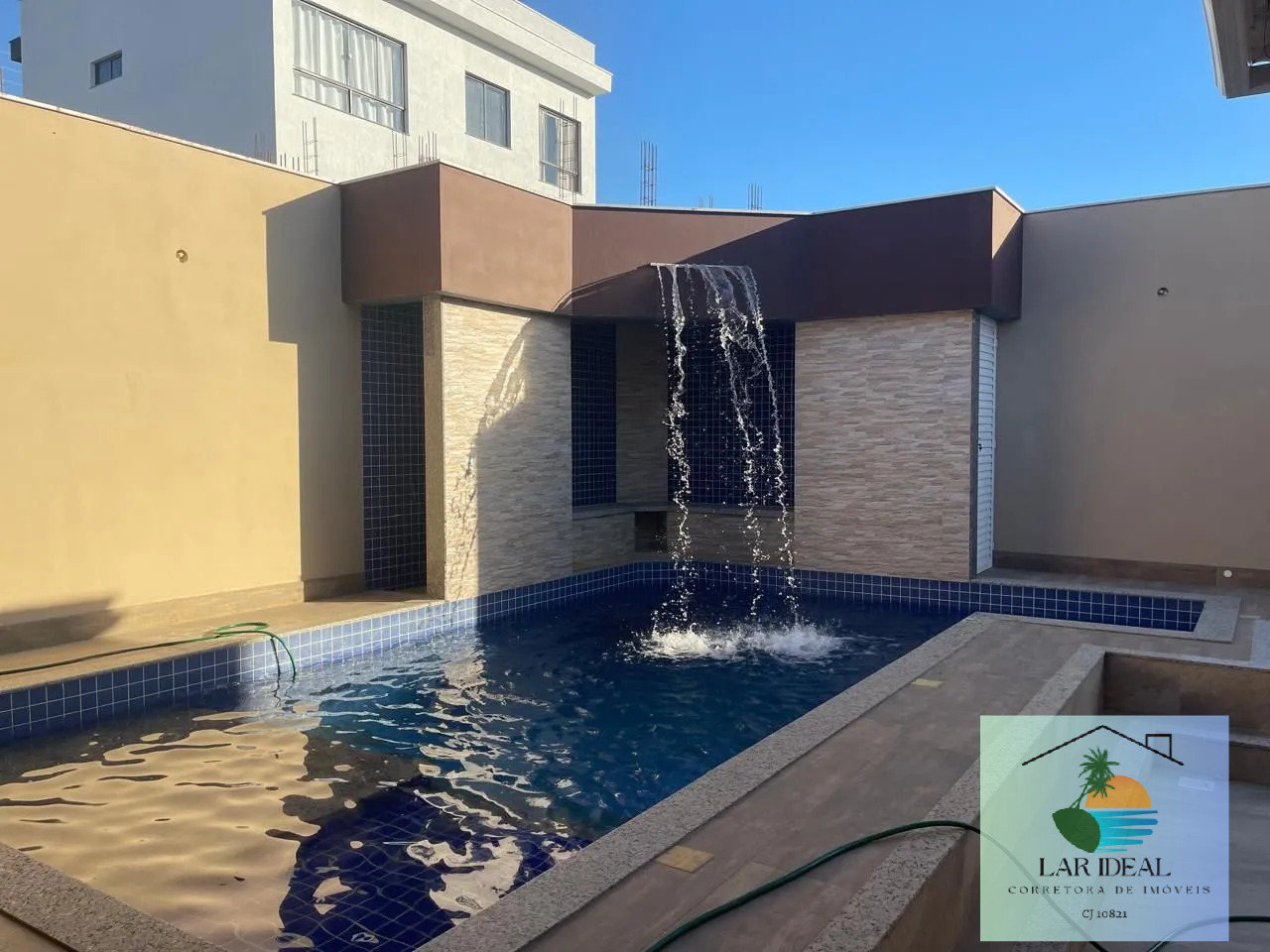 Casa de Condomínio à venda com 4 quartos, 237m² - Foto 7